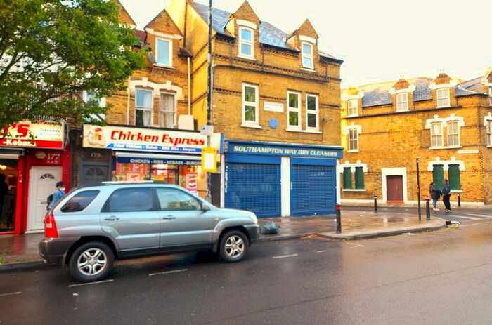 1 Bedroom Flat To Rent In Southampton Way, Camberwell, SE5