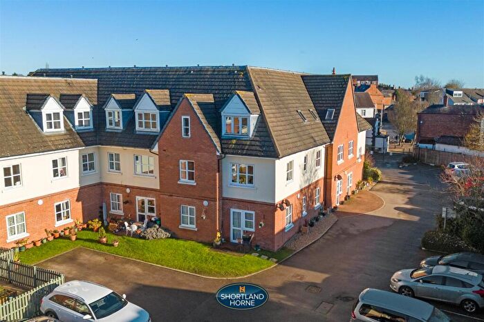 3 Bedroom Apartment For Sale In High Street, Barwell, Leicester, LE9
