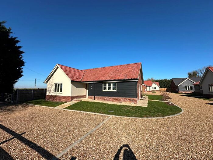3 Bedroom Bungalow To Rent In Black Horse Drove, Littleport, Ely, CB6