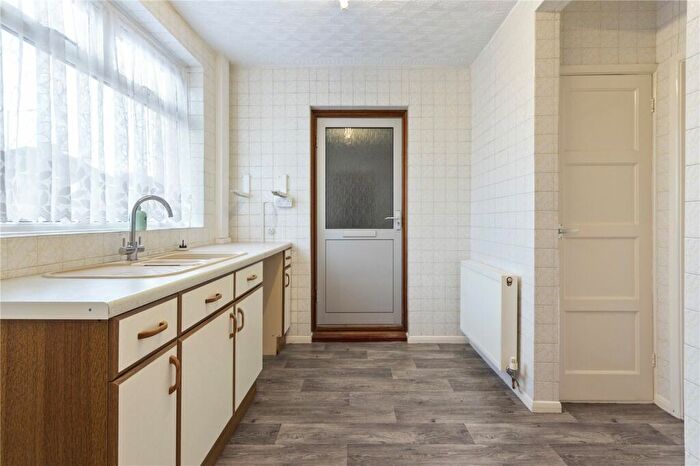 2 Bedroom End Of Terrace House To Rent In Pershore Avenue, Grimsby, North East Lincs, DN34