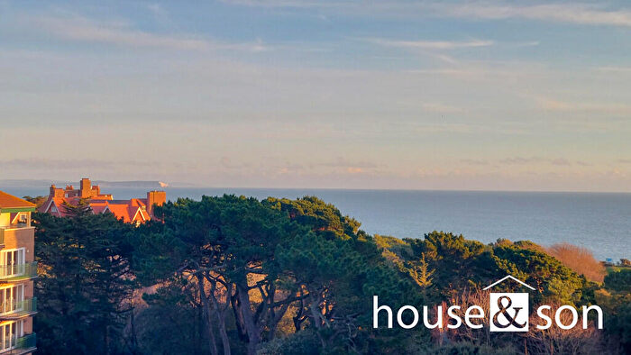 3 Bedroom Apartment For Sale In Manor Road, East Cliff, Bournemouth, BH1