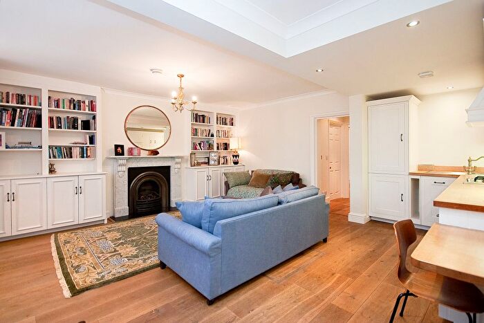 2 Bedroom Flat To Rent In Warrington Crescent, London, W9