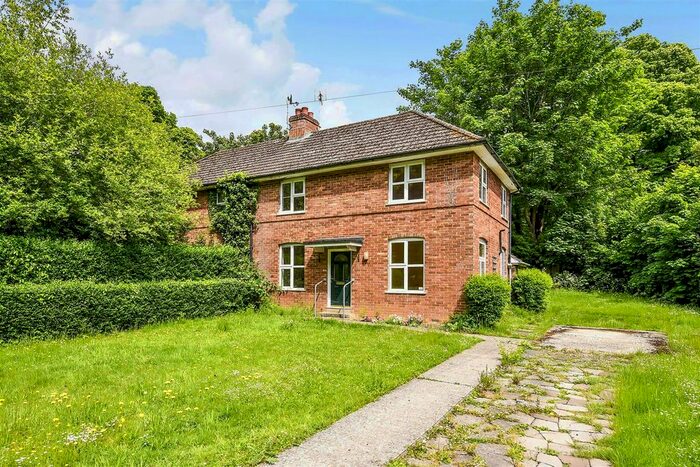 3 Bedroom Semi-Detached House For Sale In Newbury Road, Enham Alamein, Andover, SP11