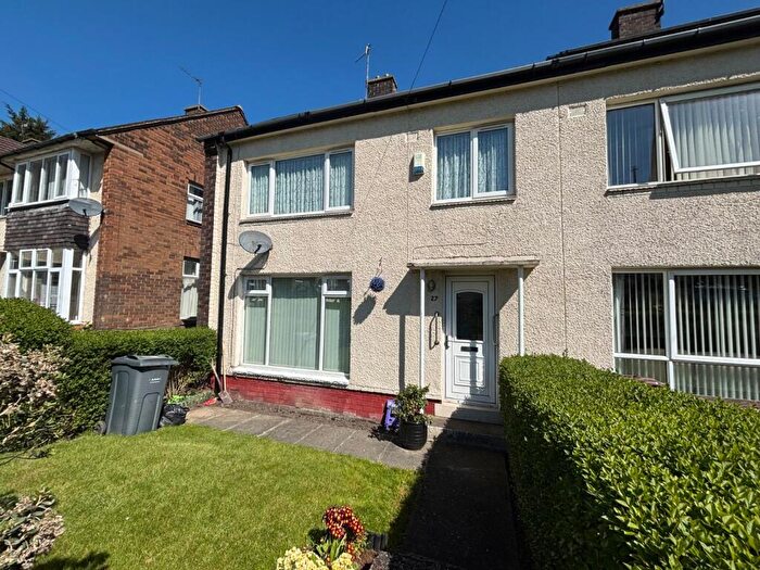 3 Bedroom Terraced House For Sale In Rushmoor Road, Holmewood, Bradford, West Yorkshire, BD4