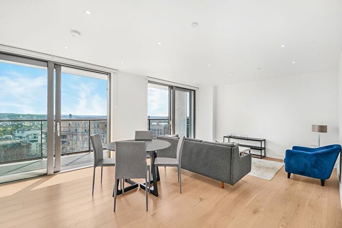 2 Bedroom Flat To Rent In East Ferry Road, London, E14