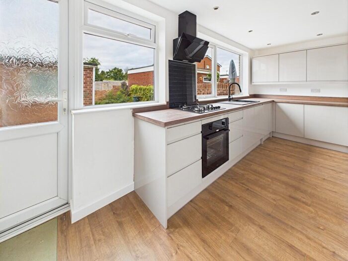3 Bedroom Terraced House For Sale In The Guelders, Purbrook, PO7