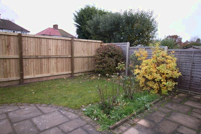 2 Bedroom Bungalow To Rent In Watford, Watford, Hertfordshire, WD24