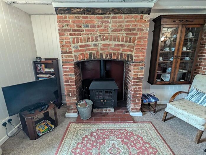 3 Bedroom Cottage To Rent In Upper Green Road, St. Helens, Ryde, PO33