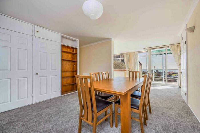 2 Bedroom Apartment To Rent In Eastern Villas Road, Southsea, PO4