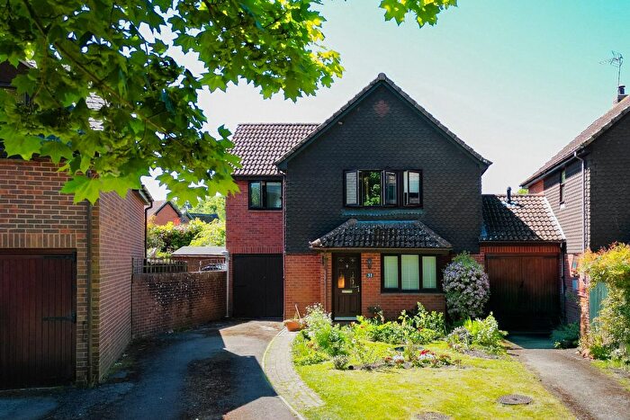 3 Bedroom Detached House For Sale In Pitchens End, Broad Hinton, Wiltshire, SN4