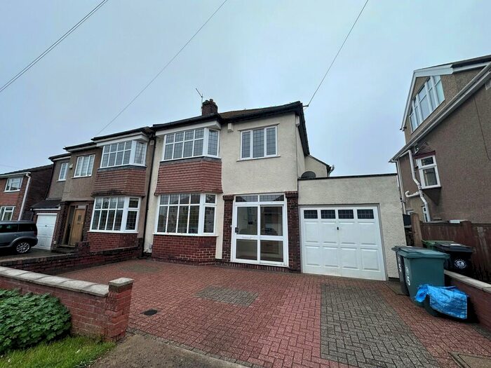 3 Bedroom Semi-Detached House To Rent In Barley Croft, Westbury On Trym, Bristol, BS9