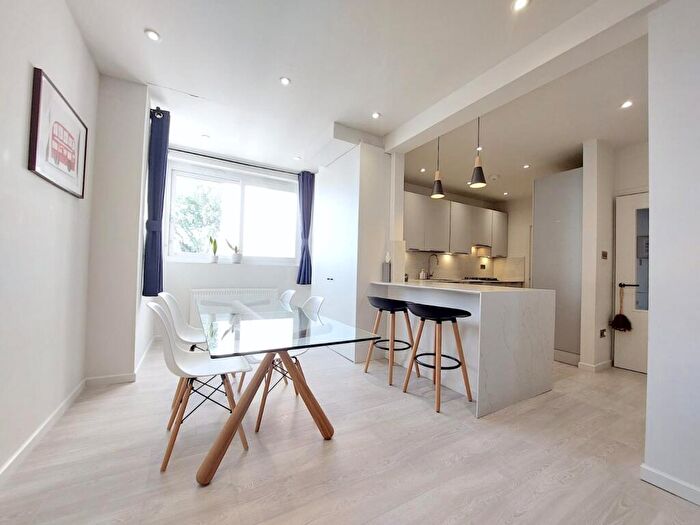 2 Bedroom Property For Sale In Crewys Road, London, NW2