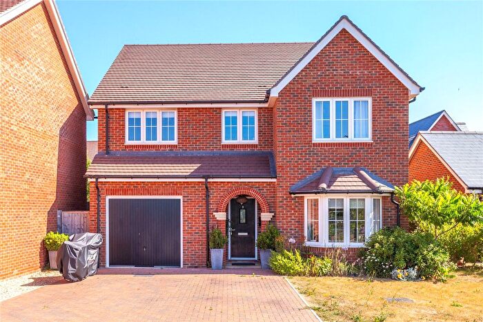 4 Bedroom Detached House For Sale In China Piece, Benson, Wallingford, Oxfordshire, OX10