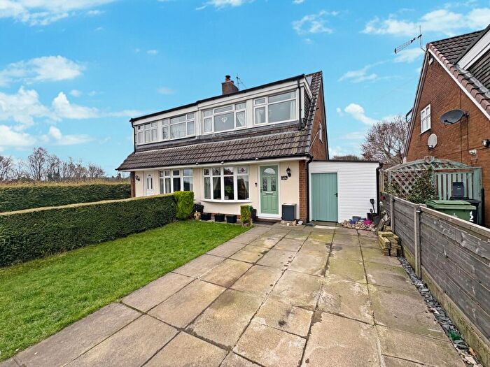 3 Bedroom Semi Detached House For Sale In Duchy Avenue, Bolton, BL5