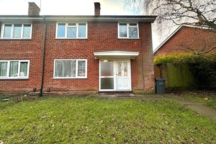 3 Bedroom End Of Terrace House To Rent In Fox Hollies Road, Birmingham, B27