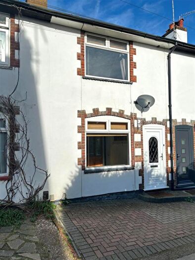 3 Bedroom Terraced House To Rent In Duncombe Road, Northchurch, Berkhamsted, HP4