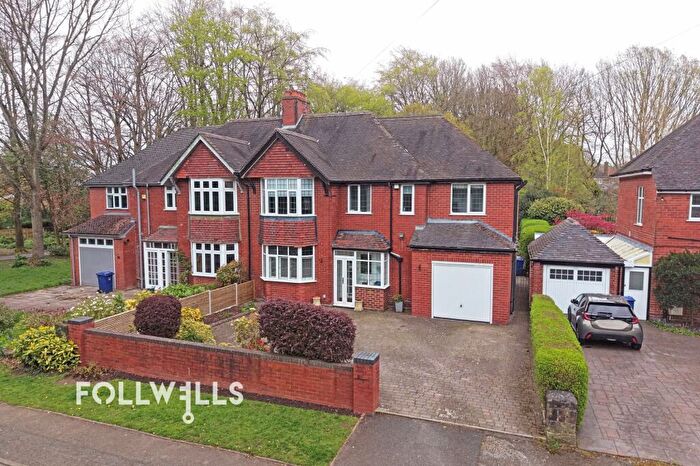 4 Bedroom Semi Detached House For Sale In Abbots Way, Westlands, ST5