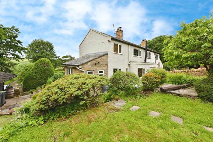 3 Bedroom Semi-Detached House For Sale In Long Lee Farm Cottages, Rowarth, High Peak, Derbyshire, SK22