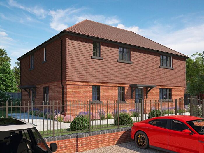 2 Bedroom Maisonette For Sale In Milkingpen Lane, Old Basing, Basingstoke, Hampshire, RG24