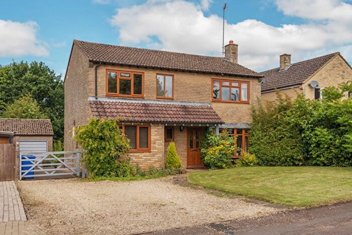 4 Bedroom Detached House For Sale In Aston Le Walls, Daventry, Oxfordshire, NN11