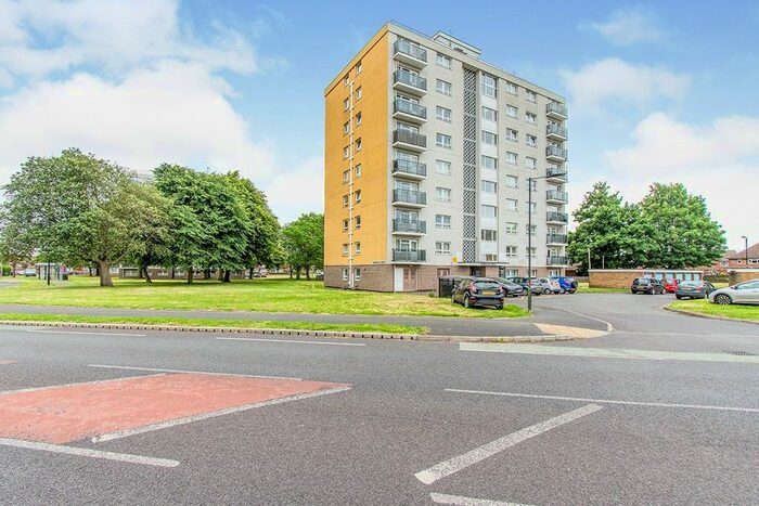 2 Bedroom Flat To Rent In Queensberry Road, Doncaster, South Yorkshire DN2