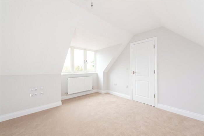 4 Bedroom Detached House For Sale In Aston Abbotts Road, Cublington, Buckinghamshire, LU7