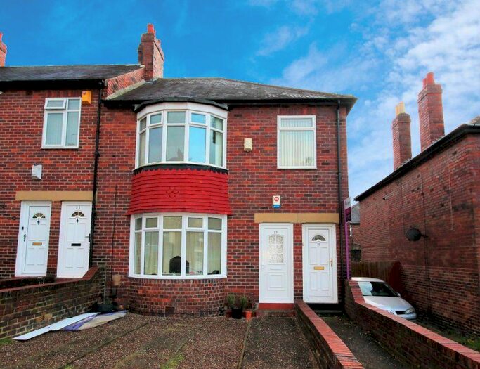 2 Bedroom Flat To Rent In Watt Street, Gateshead, Tyne And Wear, NE8