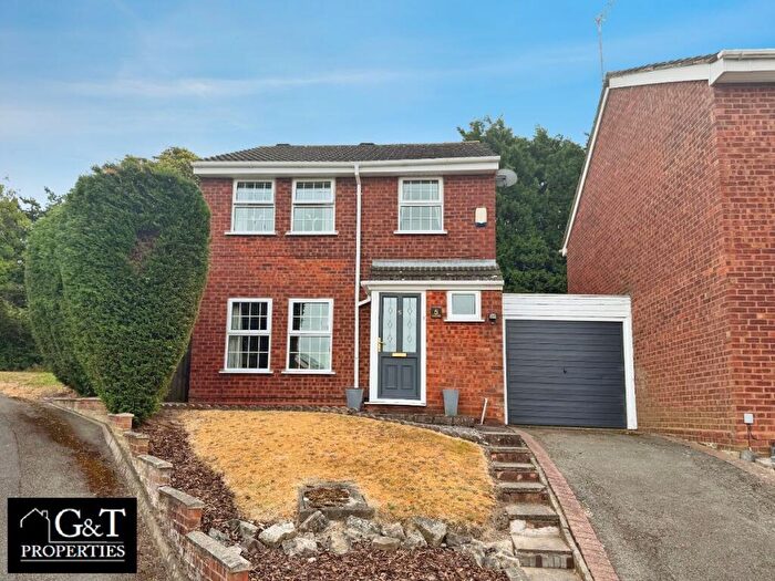 3 Bedroom Detached House For Sale In Stanhoe Close, Brierley Hill, DY5