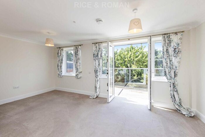 1 Bedroom Retirement Property To Rent In Lynwood Village, Ascot, SL5