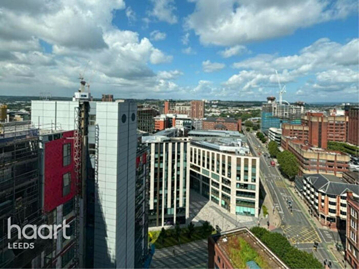 1 Bedroom Apartment For Sale In Wellington Street, Leeds, LS1