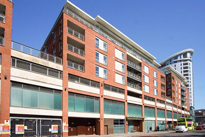 1 Bedroom Flat To Rent In Horizon, Broad Weir, BS1