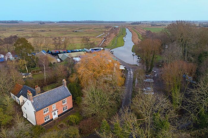 5 Bedroom Detached House For Sale In Upton, Norwich, NR13