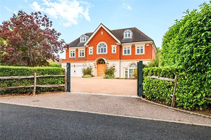 7 Bedroom Detached House For Sale In Worlds End Lane, Orpington, BR6