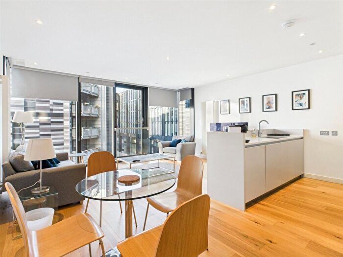 1 Bedroom Apartment To Rent In Simpson Loan, Edinburgh, Midlothian, EH3