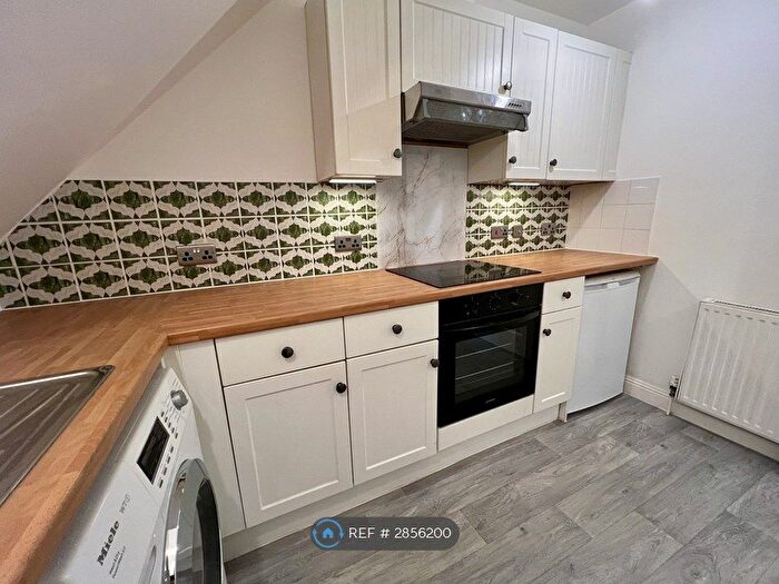 Studio To Rent In Christchurch Road, Bournemouth, BH7