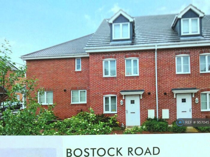 4 Bedroom Terraced House To Rent In Bostock Road, Chichester, PO19