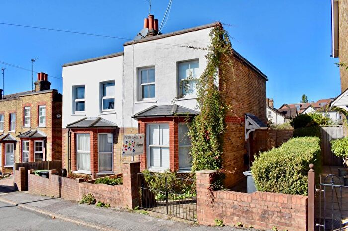 2 Bedroom House For Sale In Albert Road, Ashtead, KT21