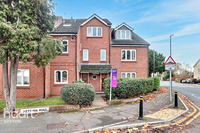 1 Bedroom Apartment For Sale In Western Road, Sutton, SM1