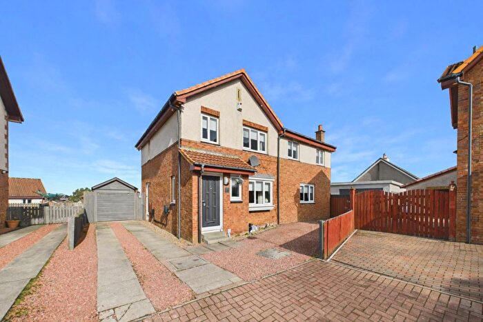 6 Bedroom Detached House For Sale In Helen Wynd, Larkhall, ML9