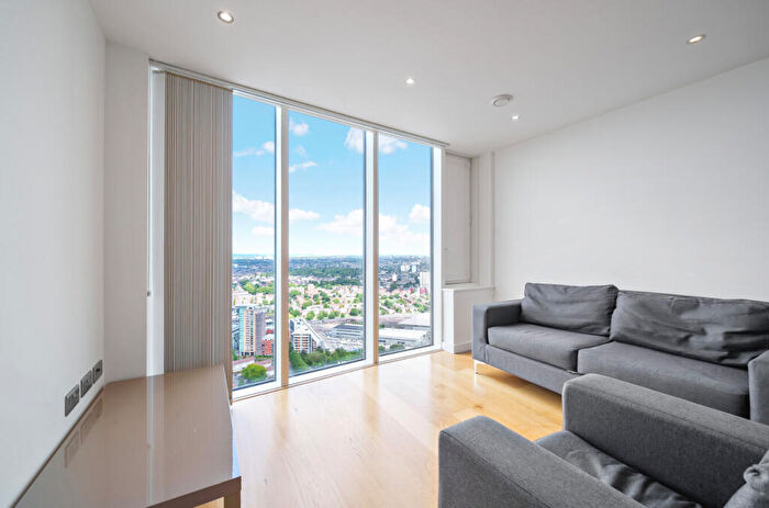 2 Bedroom Apartment To Rent In High Street, London, E15