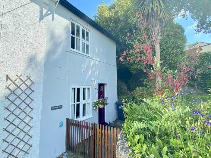 2 Bedroom Cottage For Sale In Crogg Lane, Uplyme, DT7