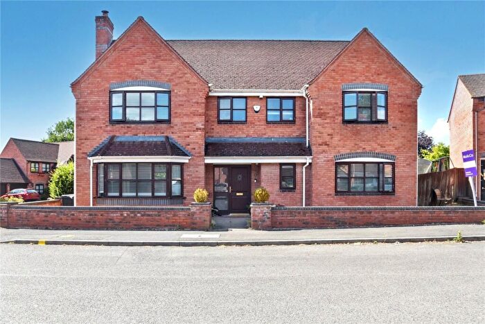 5 Bedroom Detached House For Sale In Hanbury Croft, Hanbury, Bromsgrove, B60