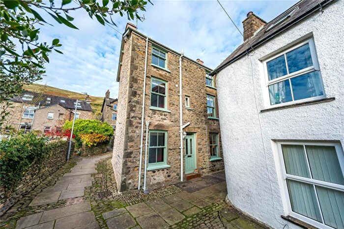 3 Bedroom End Of Terrace House For Sale In Sedbergh, Cumbria, LA10