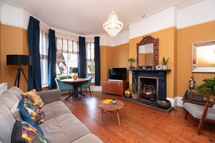 2 Bedroom Flat For Sale In Sedlescombe Road South, St Leonards-On-Sea, TN38