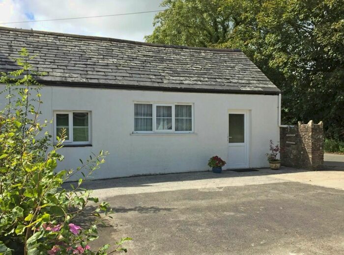 1 Bedroom Bungalow To Rent In Sutcombe, Holsworthy, EX22