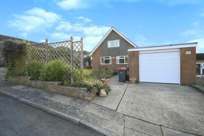 4 Bedroom Detached House To Rent In Springwood View Close, Sutton-In-Ashfield, NG17