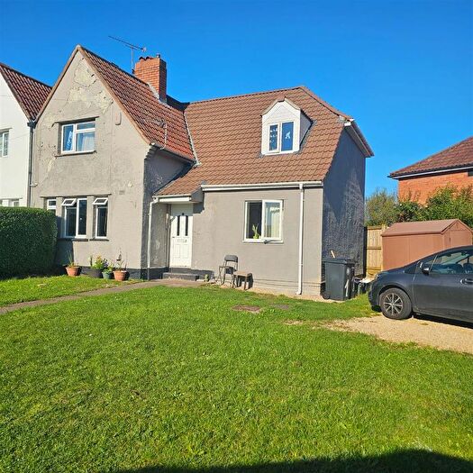 Houses to rent in Danbury Walk, Bristol, BS10