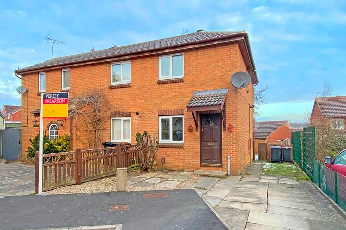 2 Bedroom Semi-Detached House To Rent In Pennywort Grove, Harrogate, HG3