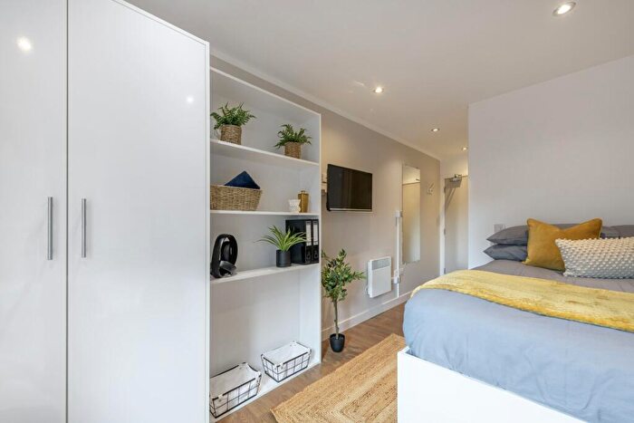 1 Bedroom Private Halls To Rent In Hope Street, L1