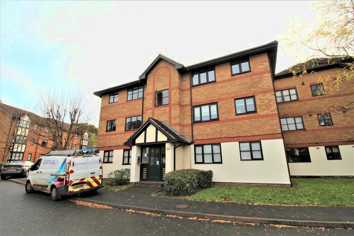 1 Bedroom Flat To Rent In Osbourne Road, Dartford, DA2